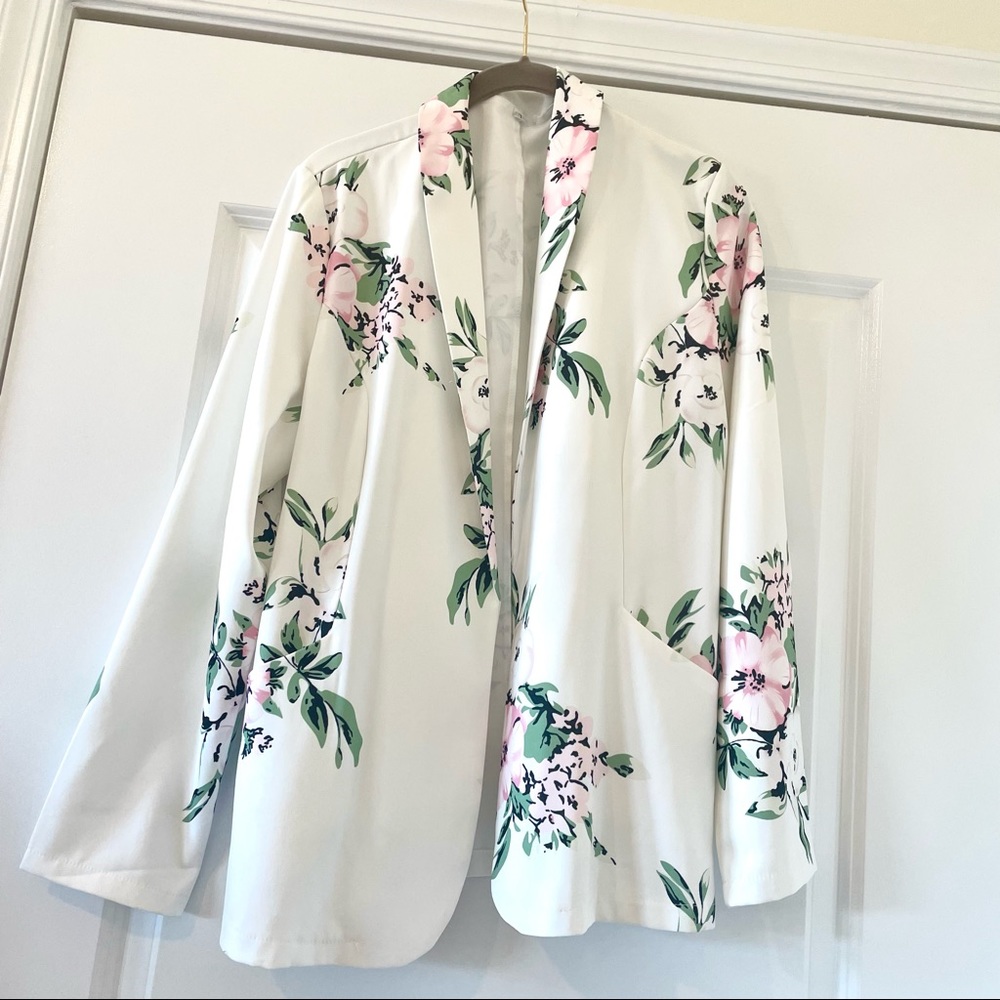 Womens Floral White Blazer